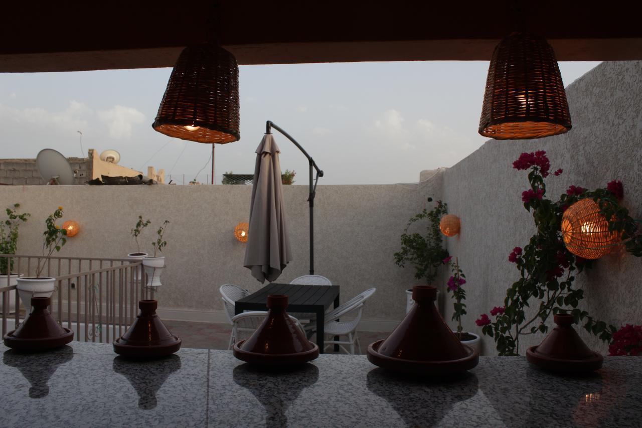 Corner Hostel Marrakech (Adults Only) Marrakesh Exterior photo