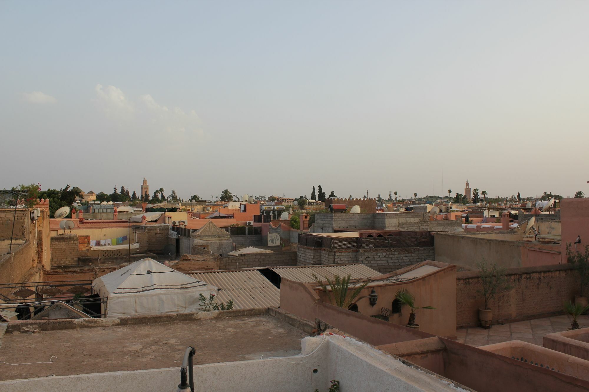 Corner Hostel Marrakech (Adults Only) Marrakesh Exterior photo